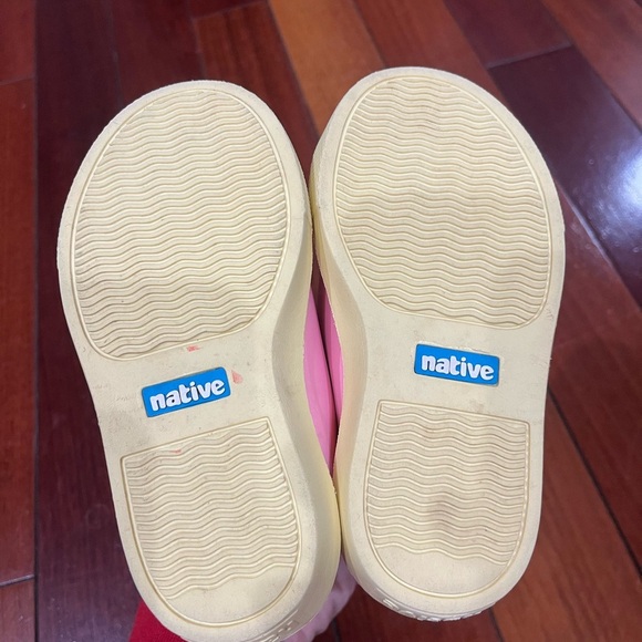 Native Little Miss Sunshine Pink Sneakers-Size 9 in pink - Picture 7 of 10